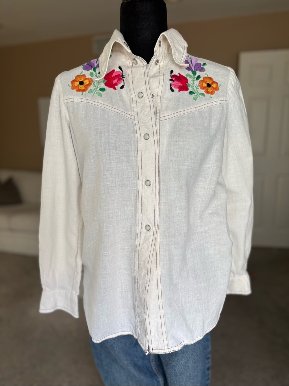 Embroidered Pearl Snap Western Shirt Size Small